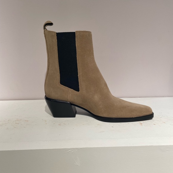 BRAND NEW: Rag & Bone Chelsea boot - Picture 3 of 6